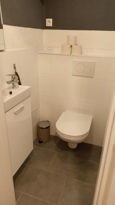 Retrowohnung Im Herzen Von Graz Buitenkant foto